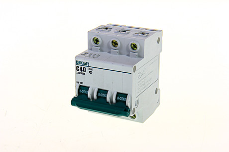 Автоматический выключатель DEKraft ВА-103 1P 2А 6кА характеристика С